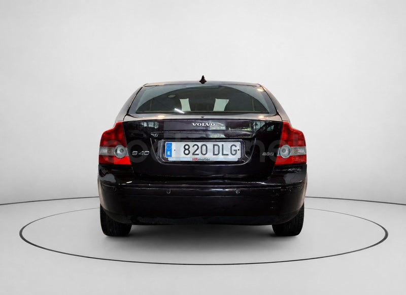 Volvo S40 2005 — photo 4
