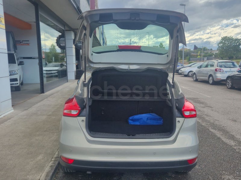 Ford Focus 2015 — photo 8
