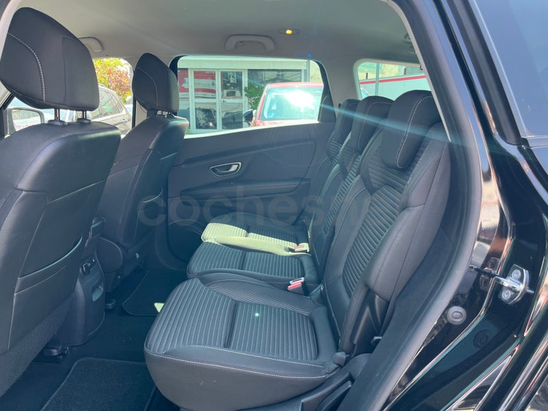 Renault Grand Scénic 2020 — photo 6