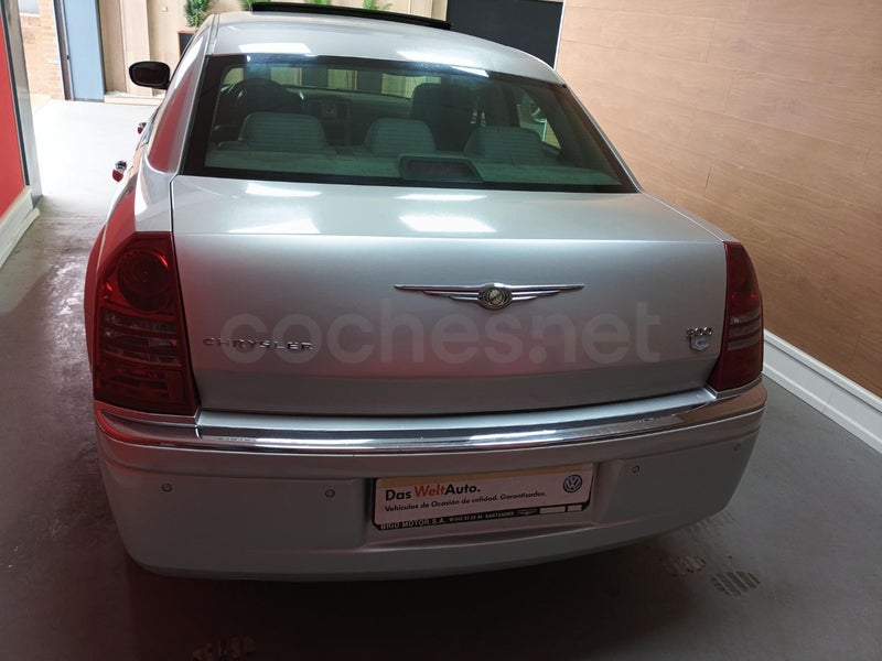 Chrysler 300c 2005 — photo 5