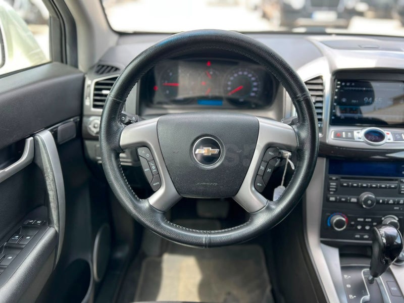 Chevrolet Captiva 2011 — photo 7