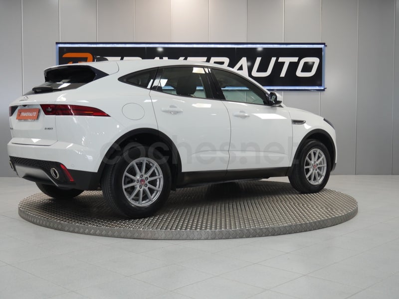 Jaguar E-pace 2019 — photo 4