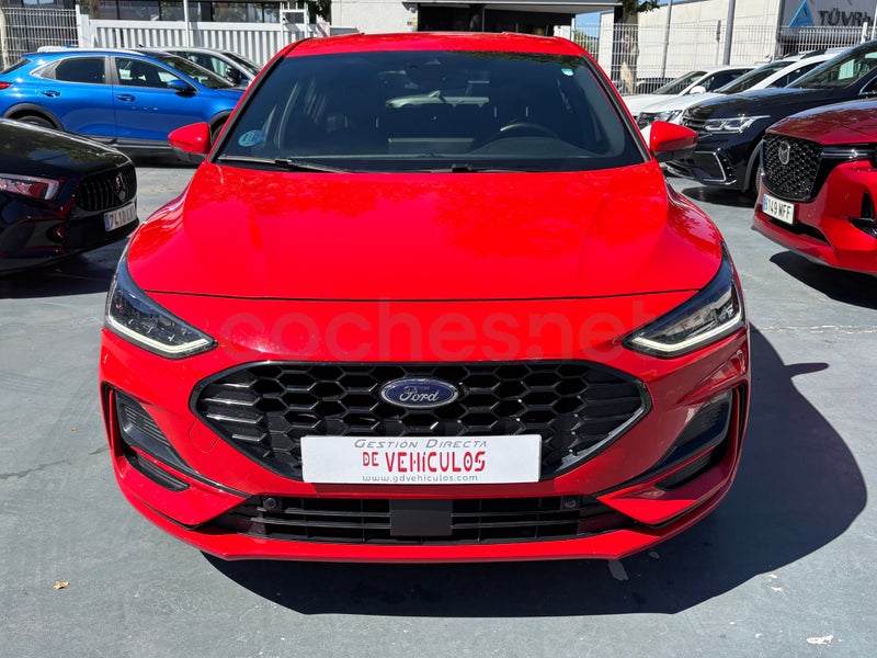 Ford Focus 2023 — photo 2