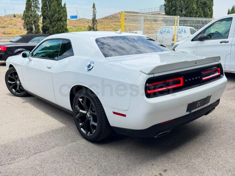 Dodge Challenger 2023 — photo 6
