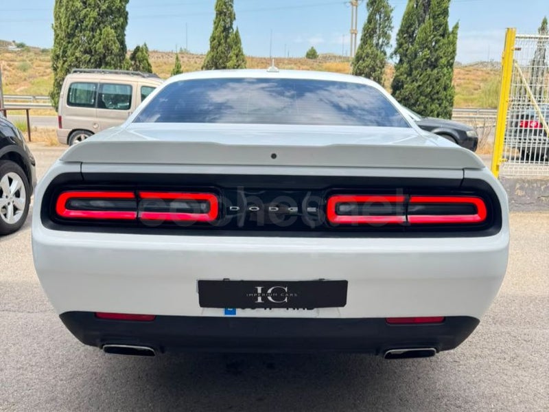 Dodge Challenger 2023 — photo 8