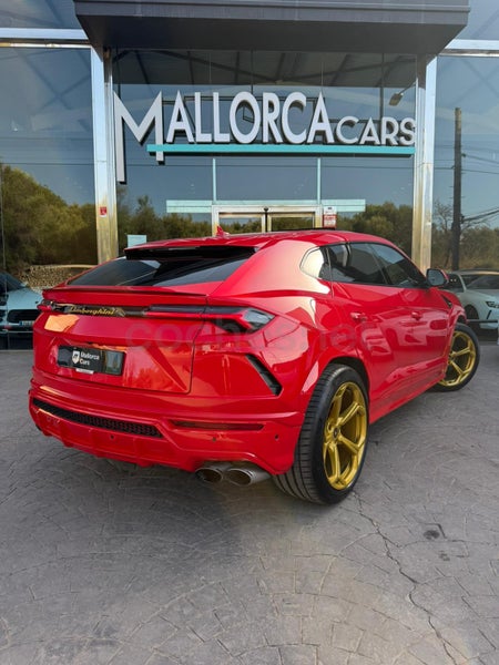 Lamborghini Urus 2019 — photo 3