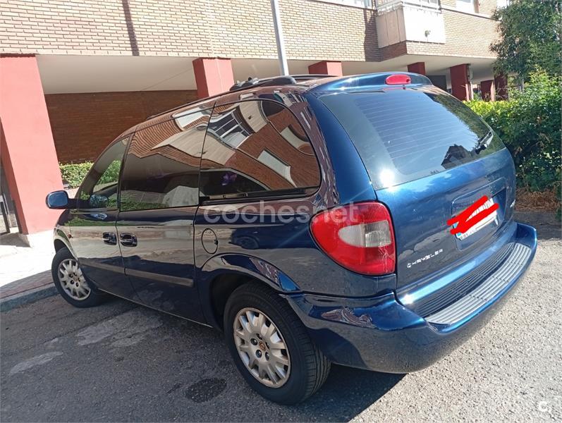 Chrysler Voyager 2006 — photo 2