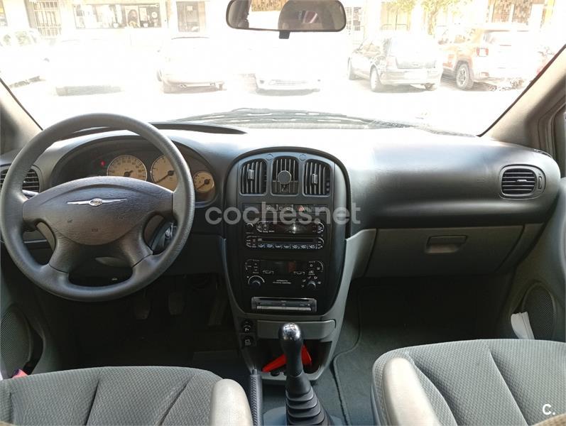 Chrysler Voyager 2006 — photo 6