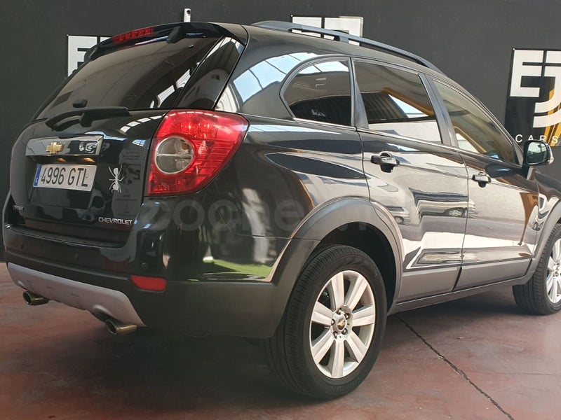 Chevrolet Captiva 2010 — photo 6