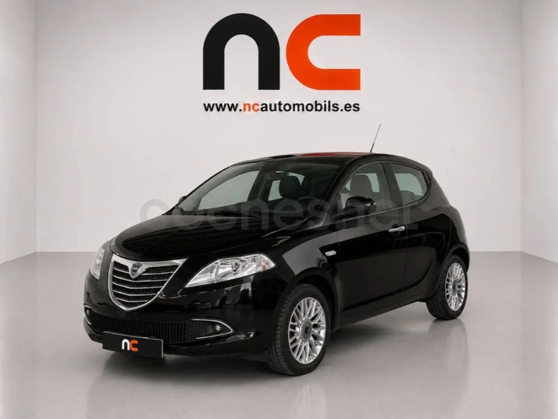 Lancia Ypsilon 2011