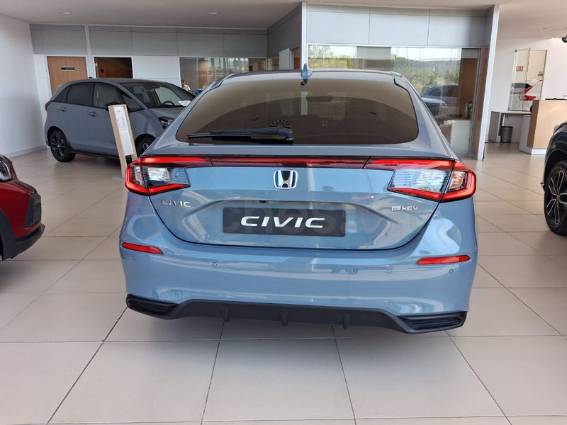 Honda Civic 2026 — photo 2