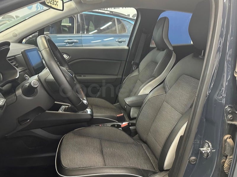 Renault Captur 2022 — photo 7
