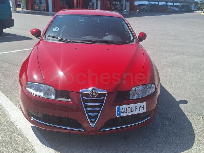 Alfa Romeo Gt 2007 — photo 2