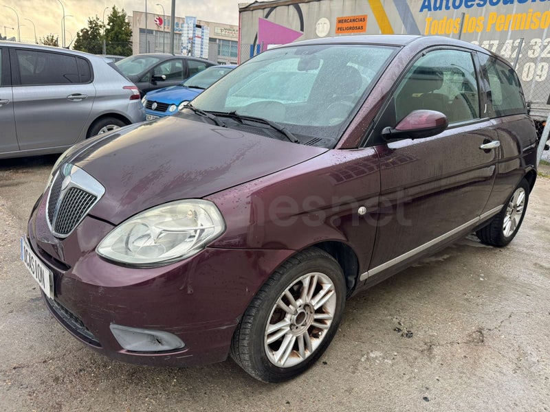 Lancia Ypsilon 2006 — photo 2