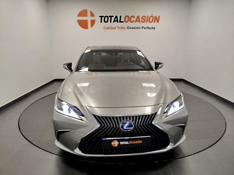 Lexus Es 2019 — photo 3