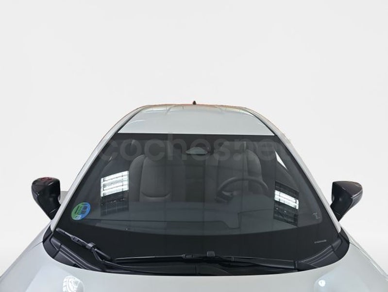 Lexus Lbx 2026 — photo 6