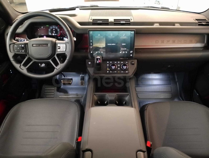 Land-rover Defender 2026 — photo 4