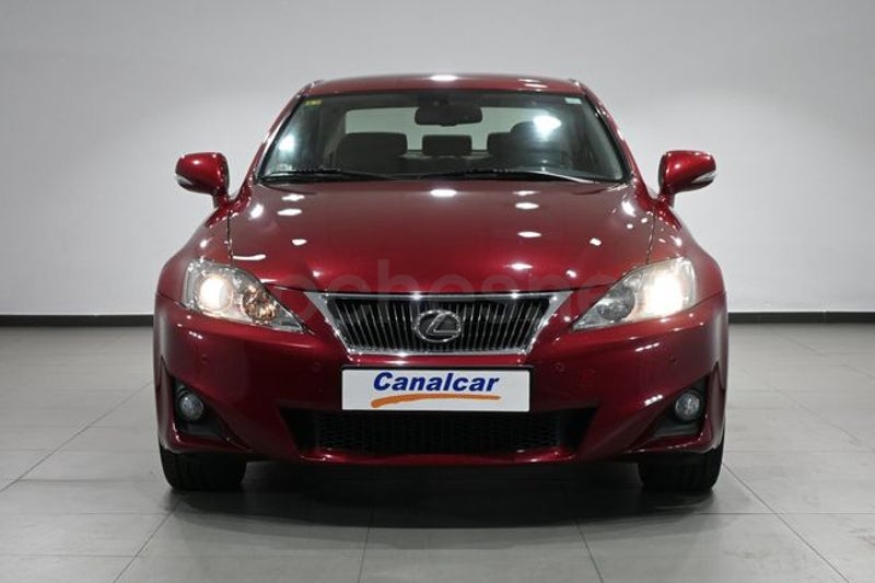 Lexus Is 2010 — photo 2