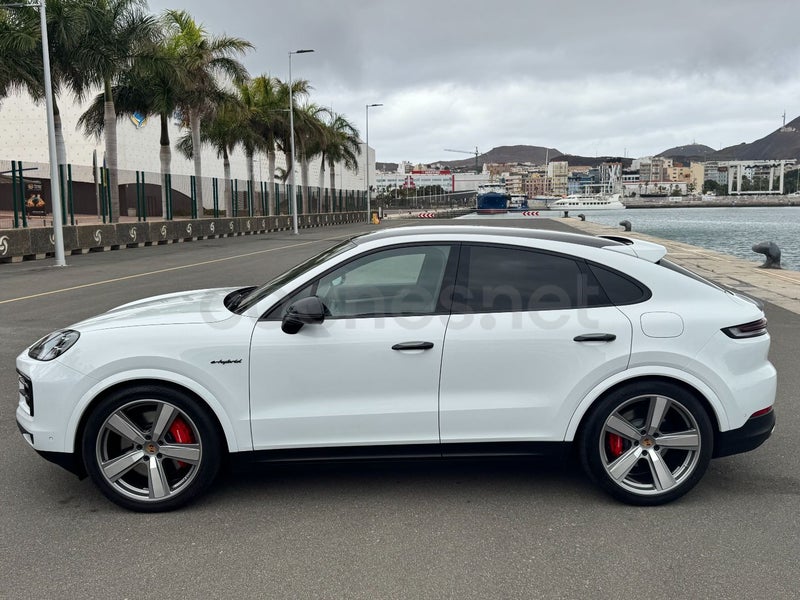 Porsche Cayenne Coupé 2024 — photo 5