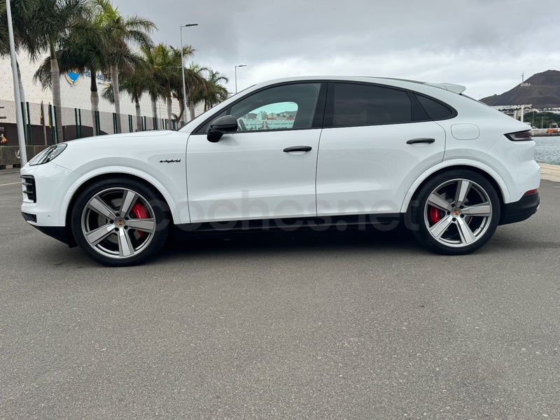 Porsche Cayenne Coupé 2024 — photo 8