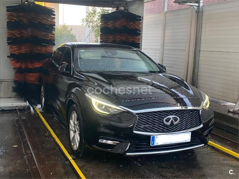 Infiniti Q30 2016 — photo 6