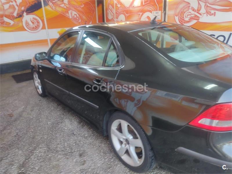 Saab 95 2004