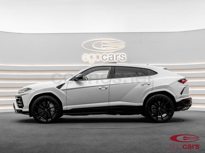 Lamborghini Urus 2021 — photo 4