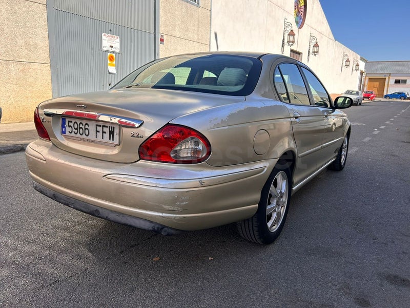 Jaguar X-type 2007 — photo 2