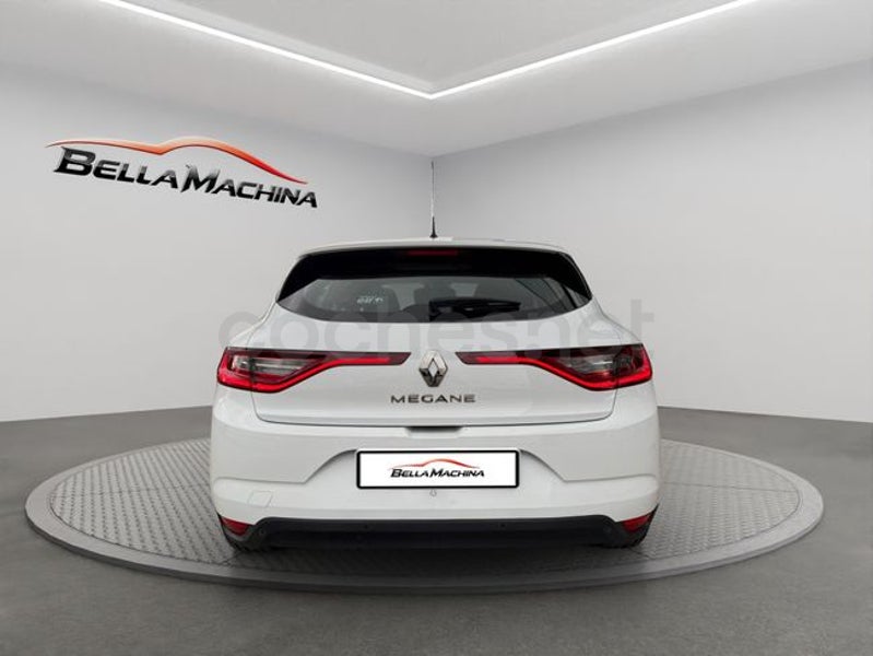 Renault Mégane 2020 — photo 4