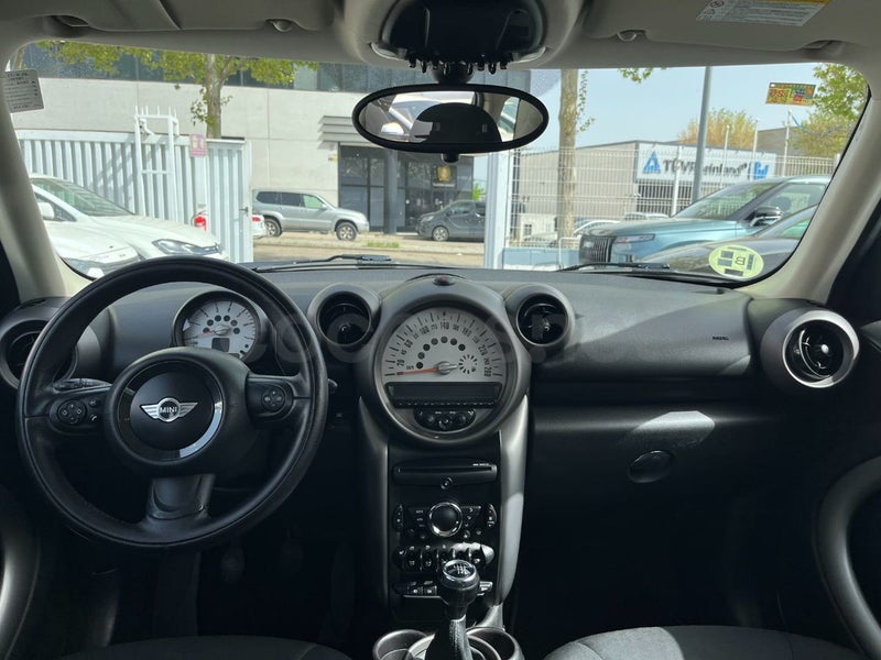 Mini Countryman 2012 — photo 8