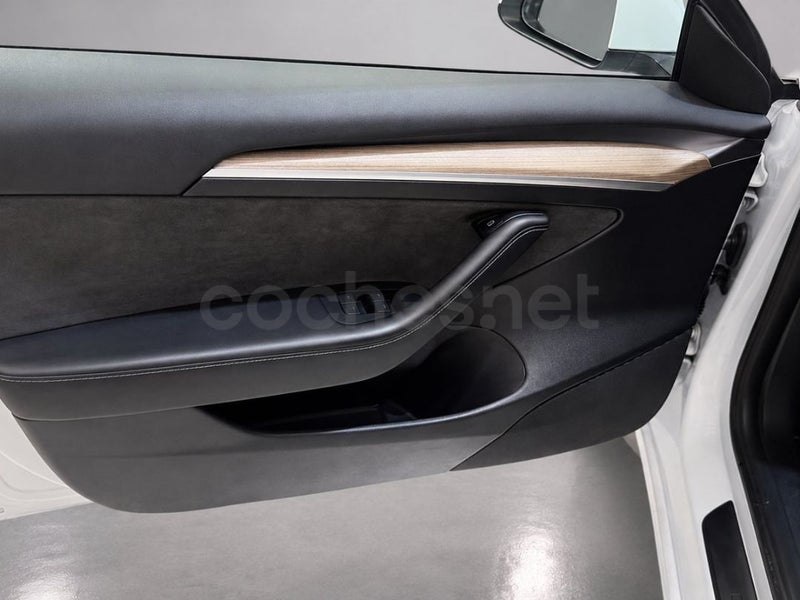 Tesla Model 3 2023 — photo 6