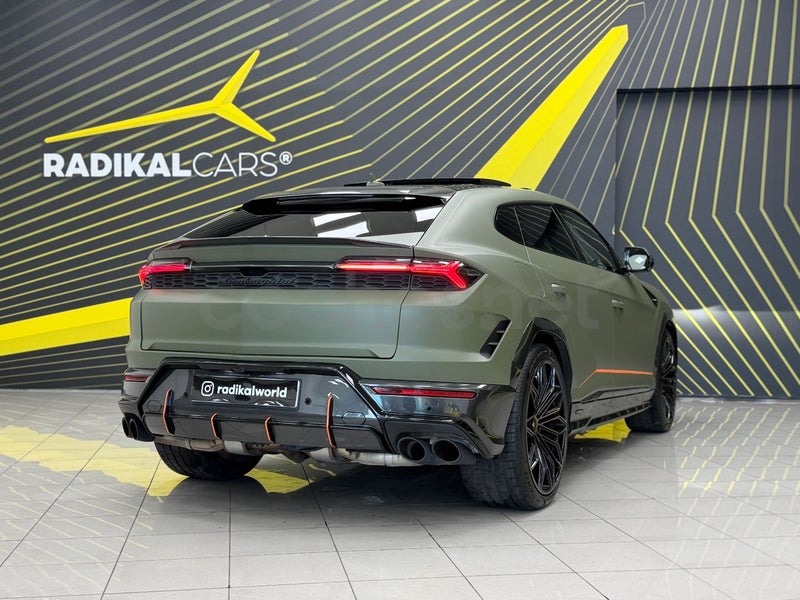 Lamborghini Urus 2025 — photo 6