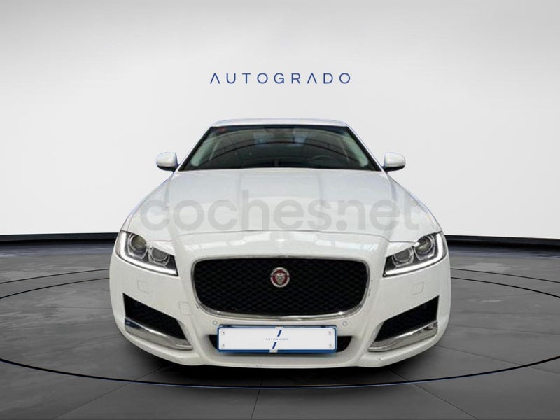Jaguar Xf 2017 — photo 3