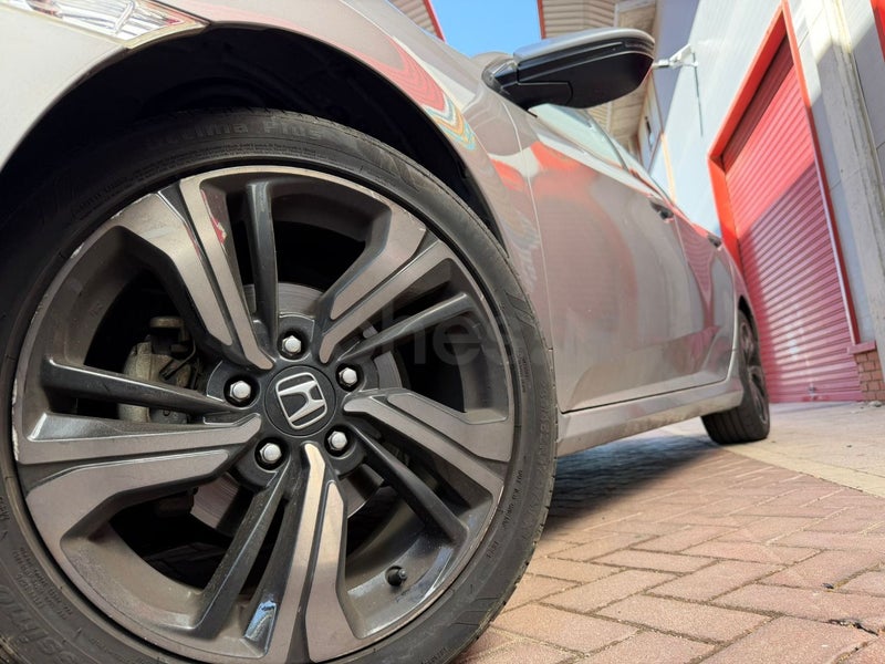 Honda Civic 2018 — photo 5