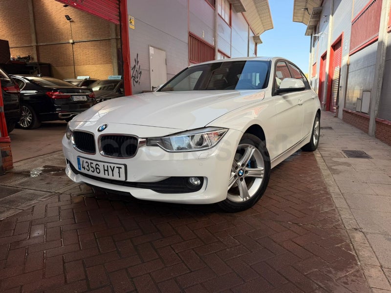 Bmw Serie 3 2014 — photo 2