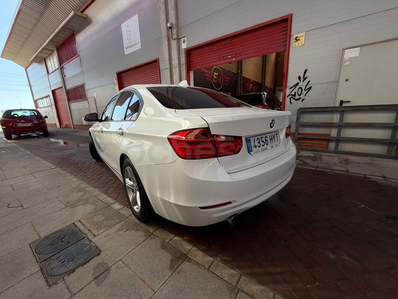 Bmw Serie 3 2014 — photo 8