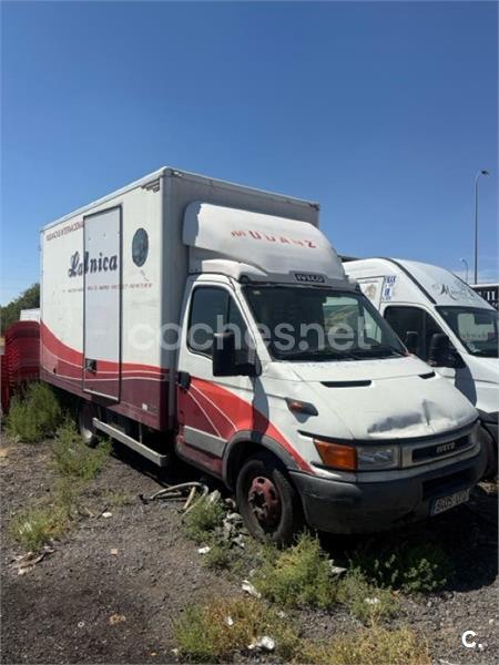 Iveco Daily 2002 — photo 2