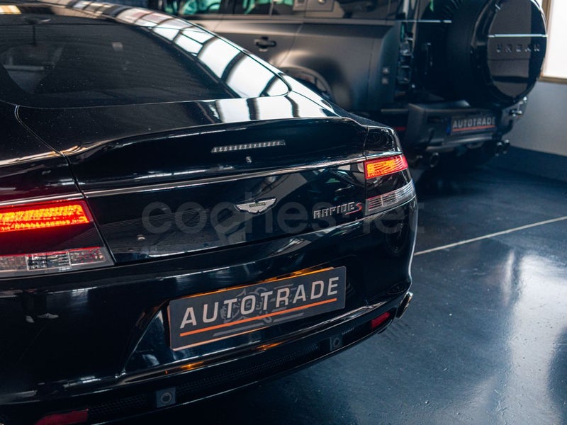 Aston Martin Rapide 2015 — photo 8