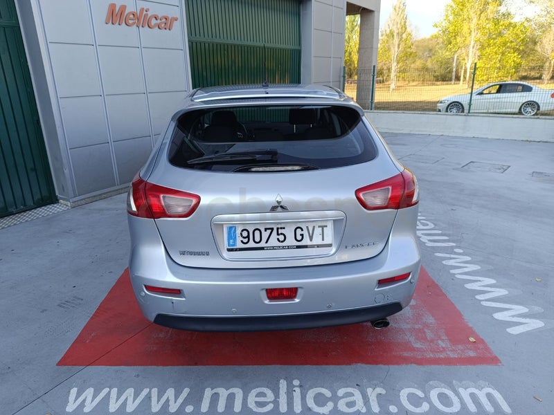 Mitsubishi Lancer 2010 — photo 4