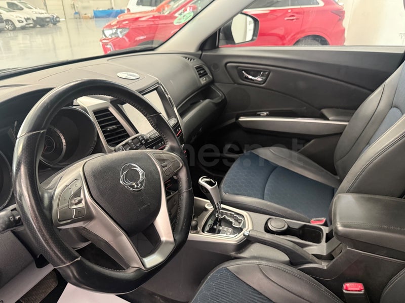 Ssangyong Tivoli 2018 — photo 8