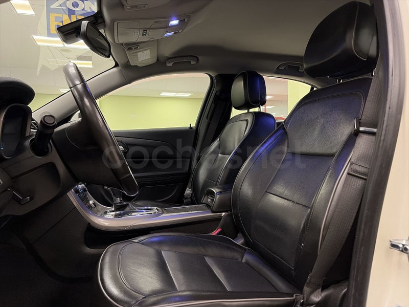 Chevrolet Malibu 2012 — photo 8