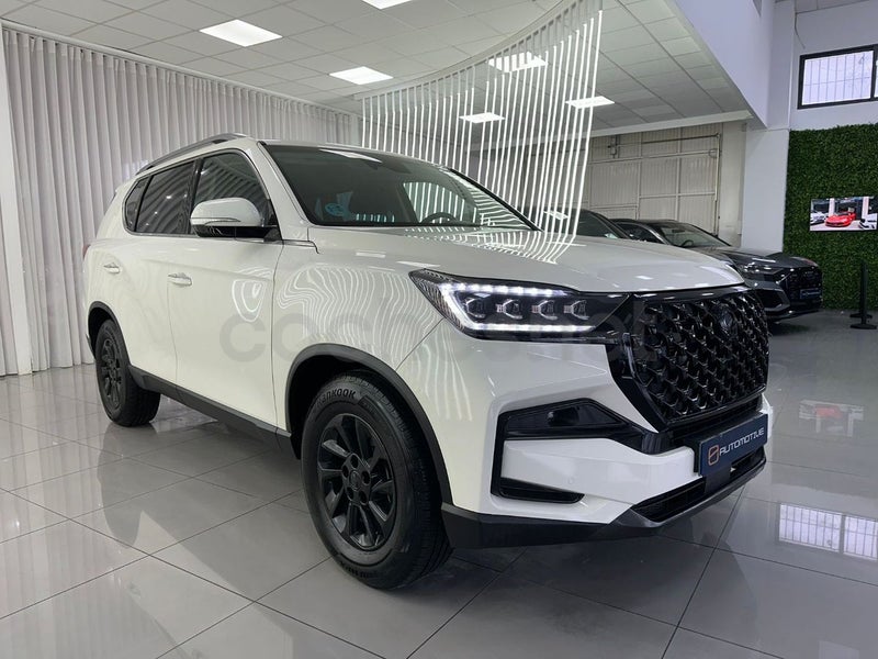 Ssangyong Rexton 2023 — photo 5