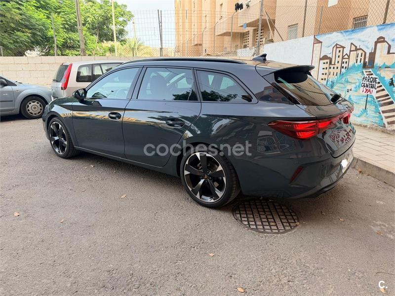 Cupra Leon 2024 — photo 2