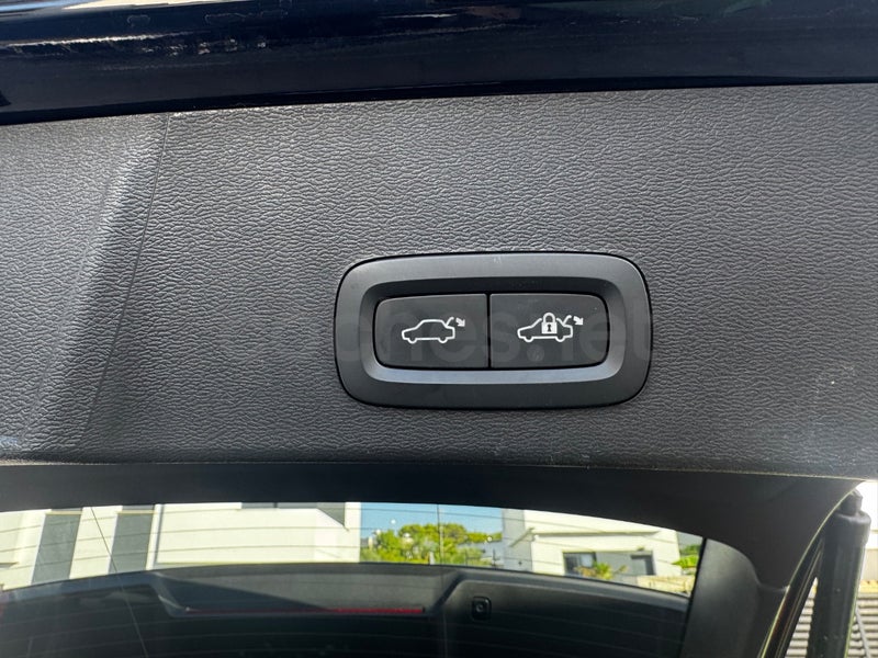 Volvo Xc40 2022 — photo 8