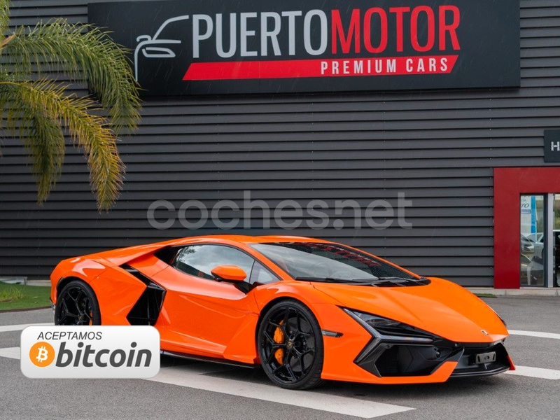 Lamborghini Revuelto 2025