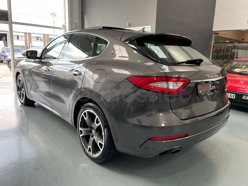 Maserati Levante 2016 — photo 8