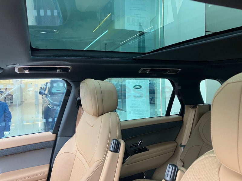 Land-rover Range Rover Sport 2025 — photo 8
