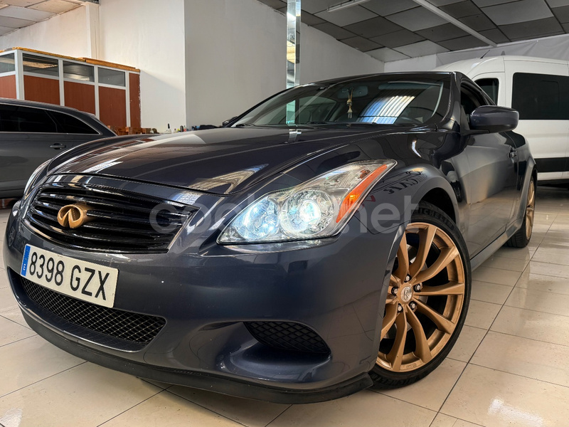 Infiniti G 2010 — photo 2
