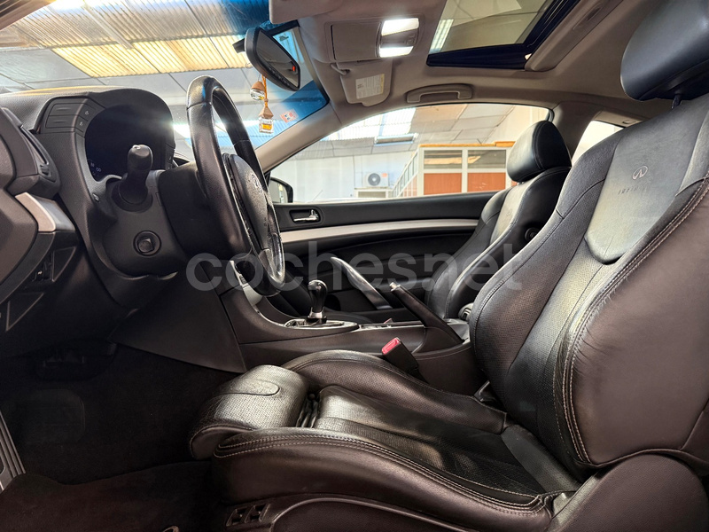 Infiniti G 2010 — photo 7