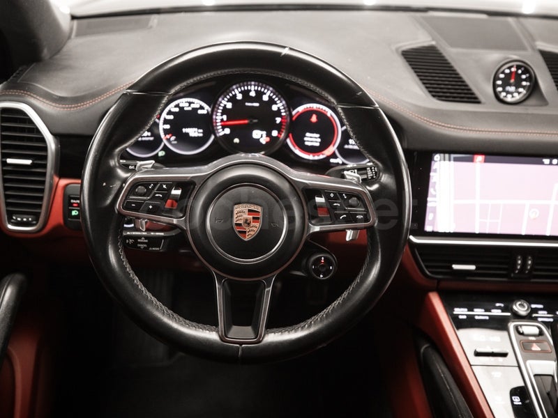 Porsche Cayenne 2018 — photo 8